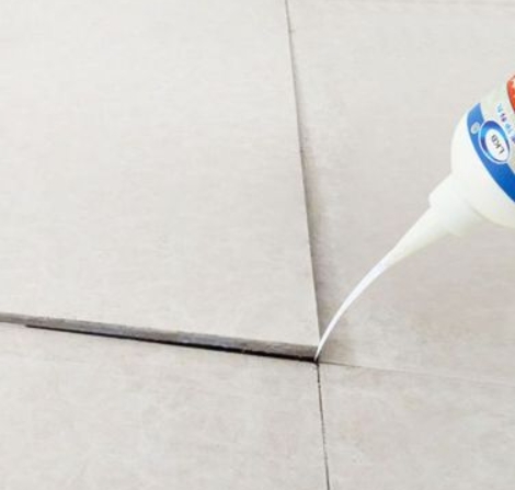大方瓷砖空鼓维修公司分享卫生间瓷砖脱落的原因可能有以下几点